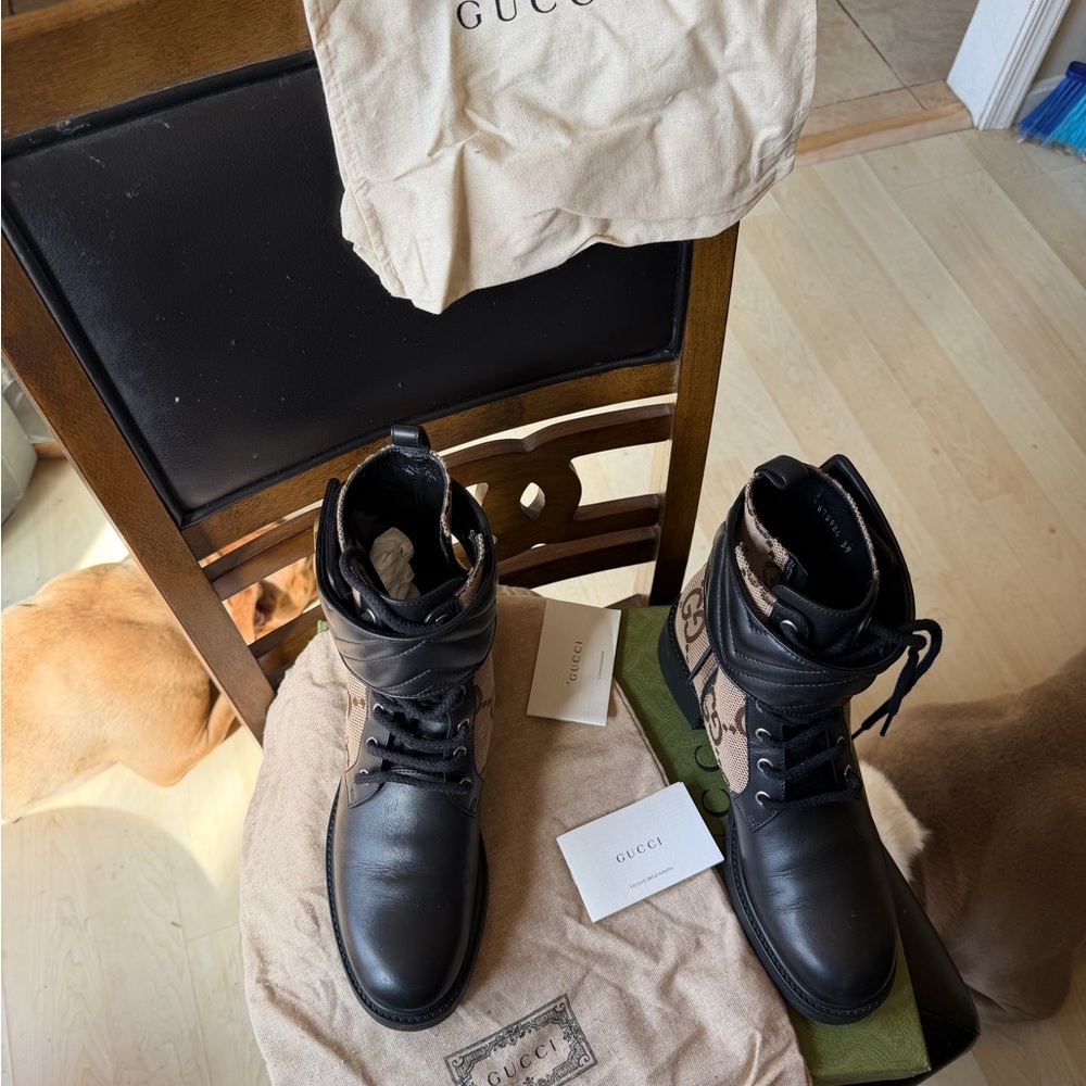 Gucci Black Leather Loafers for Women - Picture 6 of 6